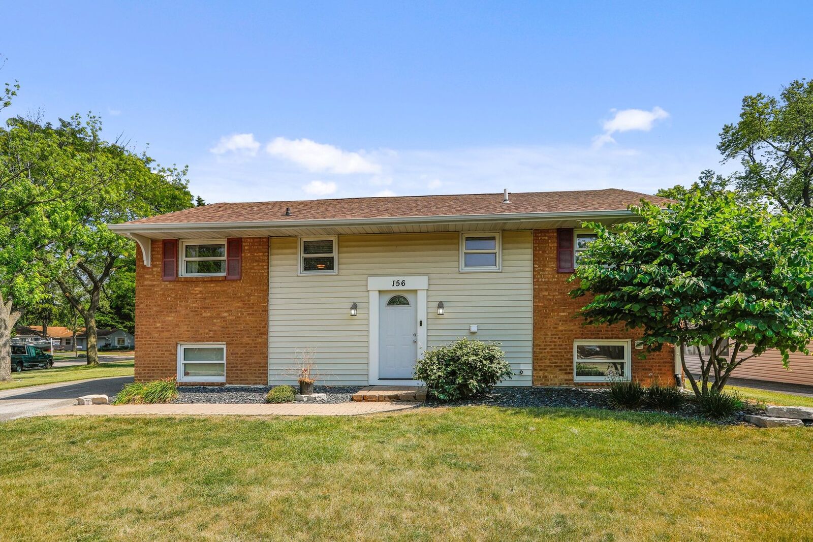 Property Photo: 156 Vernon Drive IL 60440