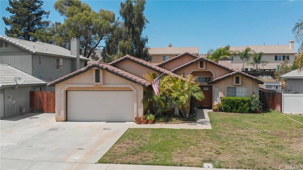 26480 Mapleridge Way  Moreno Valley CA 92555 photo