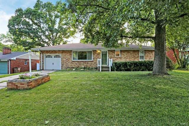 Property Photo: 131 Sullivan 62024