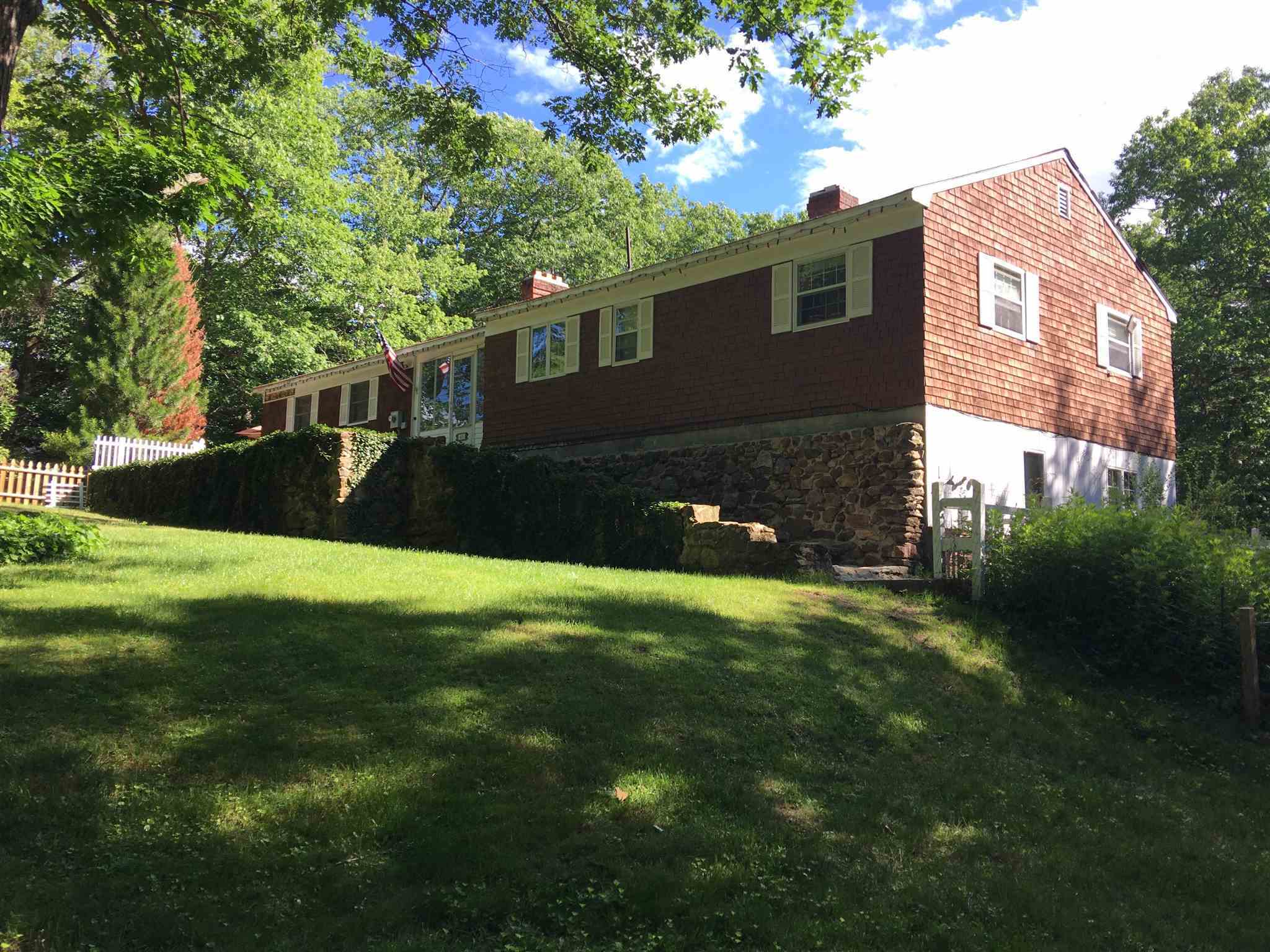 Property Photo:  48 Wolfe Den Drive  NH 03256 