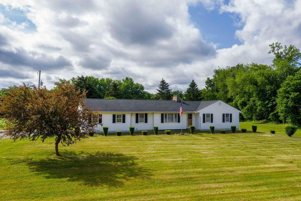 Property Photo: 2030 Hebron Road OH 43056
