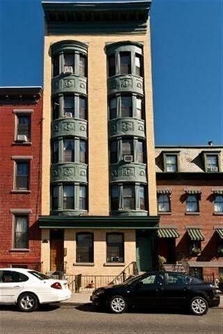 Property Photo: 64 Mercer St 2B NJ 07302
