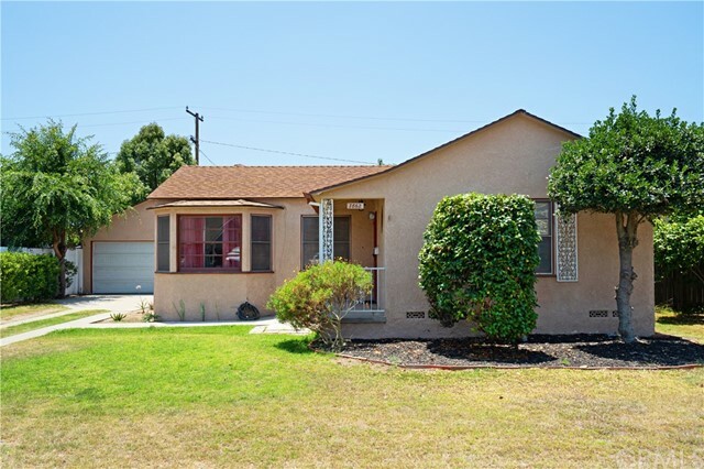 Property Photo:  7862 Kingbee Street  CA 90242 