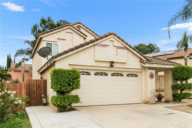 Property Photo:  15557 Madalena Circle  CA 92337 