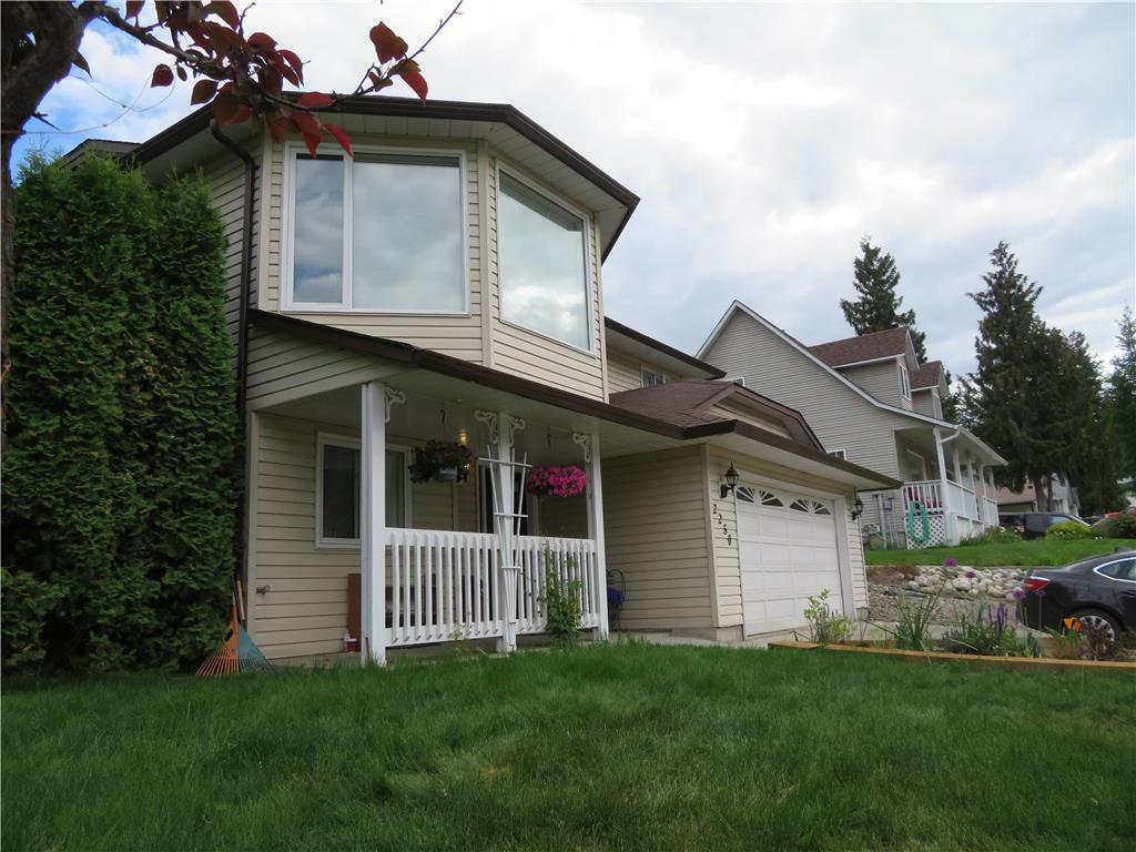 Property Photo: 2250 Linea Crescent BC V0E 2G0