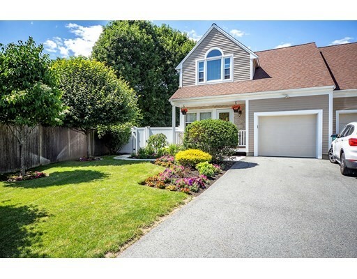 Property Photo: 6 Evergreen Cir 6 MA 02062