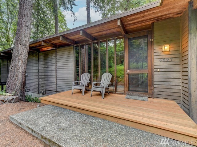 Property Photo: 6627 NE 196th St Dr WA 98028