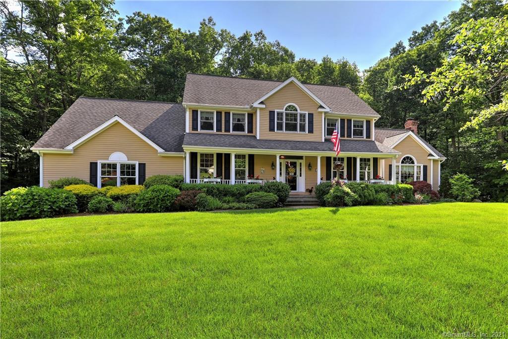 Property Photo:  45 Gatehouse Road  CT 06611 