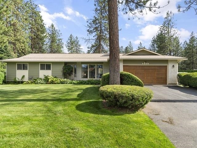 Property Photo: 7205 W Johannsen Ave WA 99026-9253