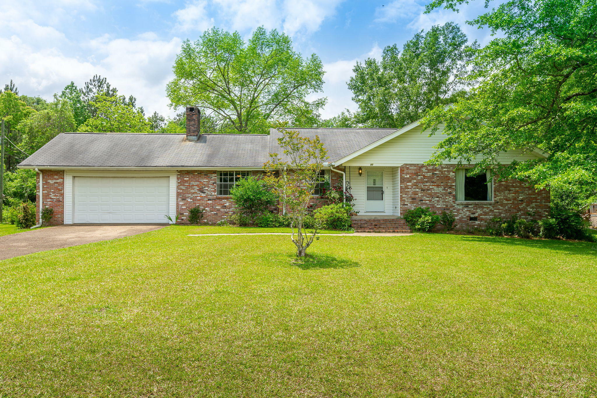 Property Photo: 50 Friend Rd. MS 39402