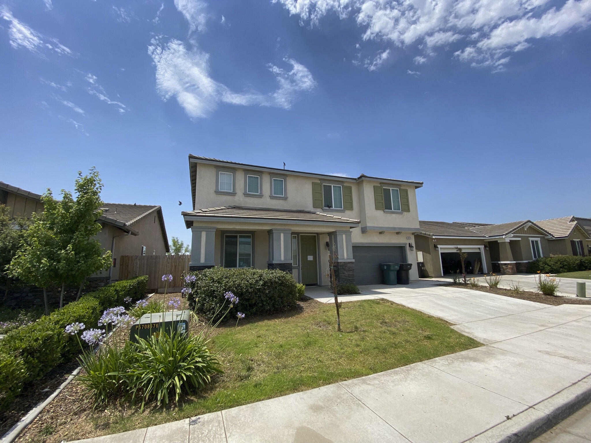 Property Photo:  2073 Iacovetti Avenue  CA 93274 