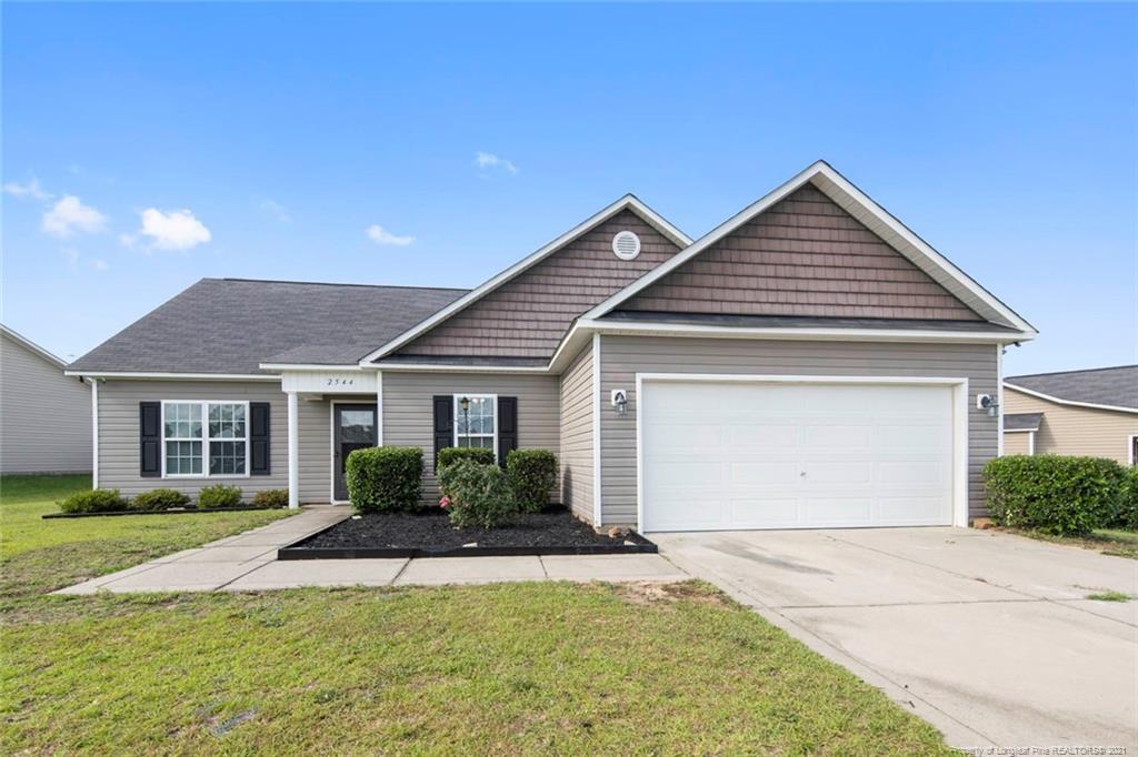 Property Photo:  2544 Hunting Bow Drive  NC 28348 