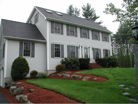 Property Photo:  23 Windover Lane  NH 03054 