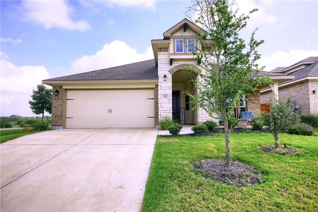 Property Photo:  121 Headwind Way  TX 78640 