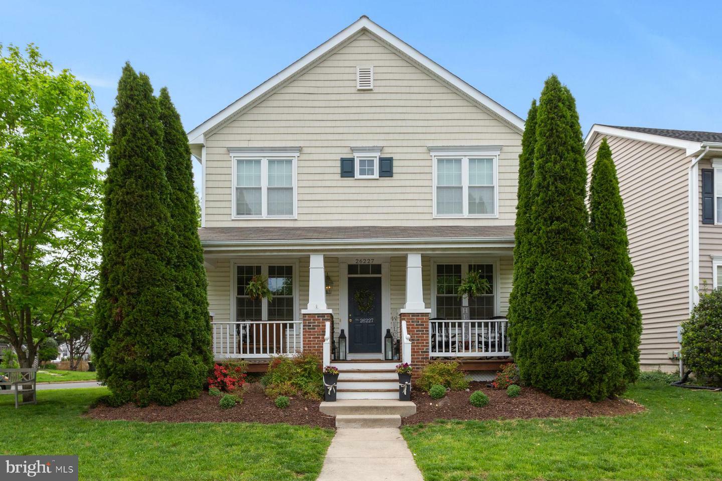 Property Photo: 26227 Ocala Circle VA 20152