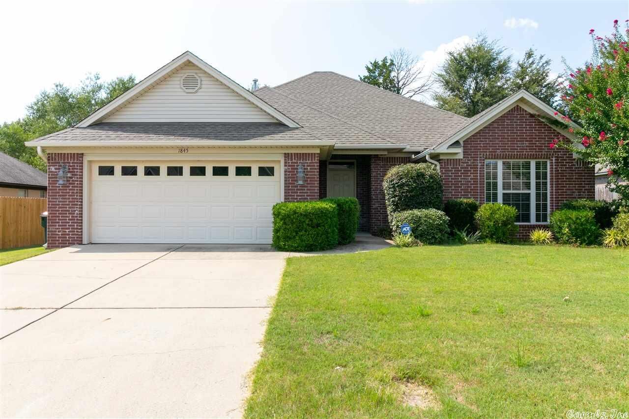 Property Photo:  1845 Penny Street  AR 72034 