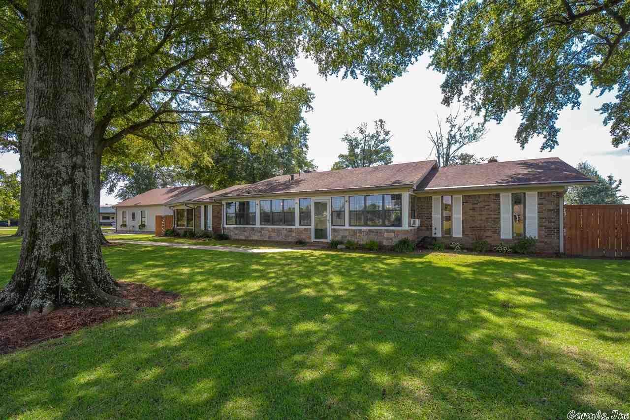 Property Photo:  50 Bobby Jones Road  AR 72046 