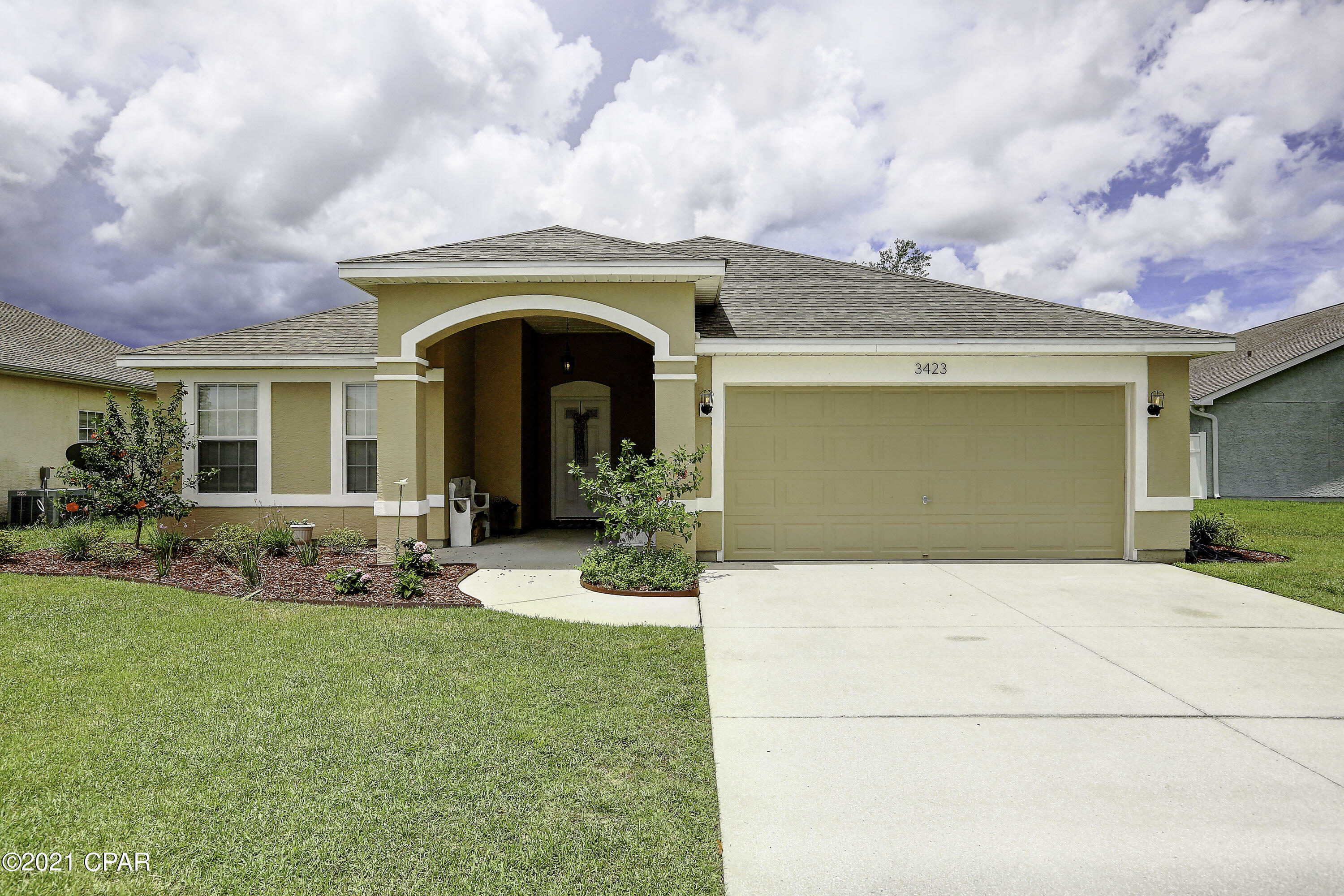 Property Photo:  3423 Cherry Ridge Road  FL 32444 