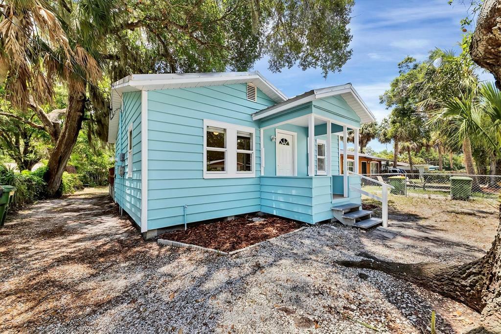 Property Photo:  1544 30th Street  FL 34234 