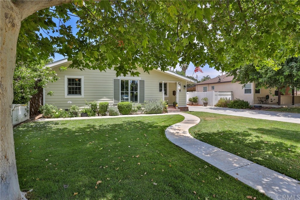 Property Photo:  4545 Oakwood Place  CA 92506 