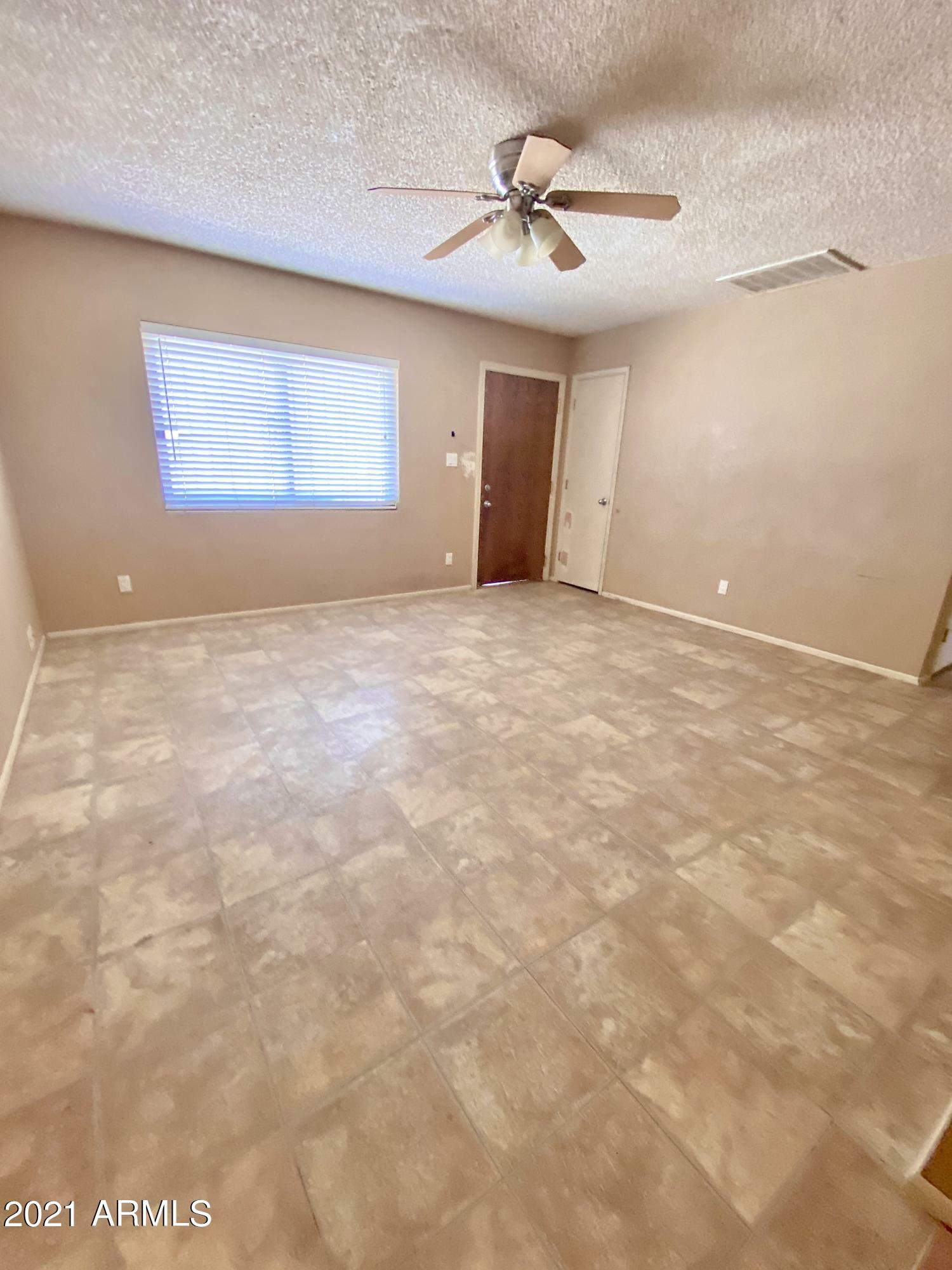 Property Photo:  933 E Harry Street  AZ 85288 