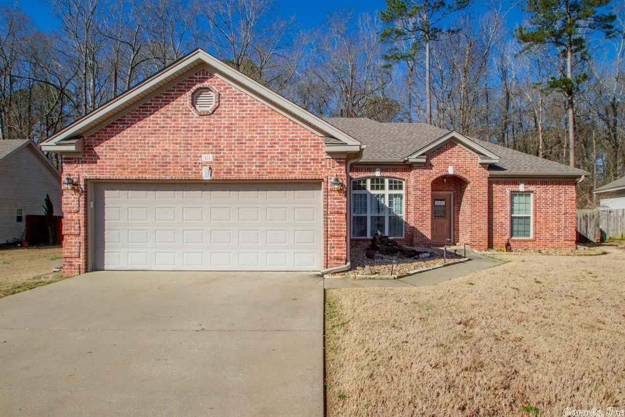 Property Photo:  321 Madison  AR 72015 