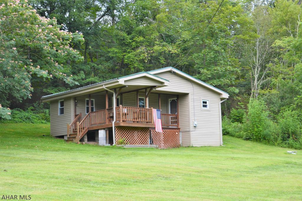 Property Photo:  147 Schooley Road  PA 17228 