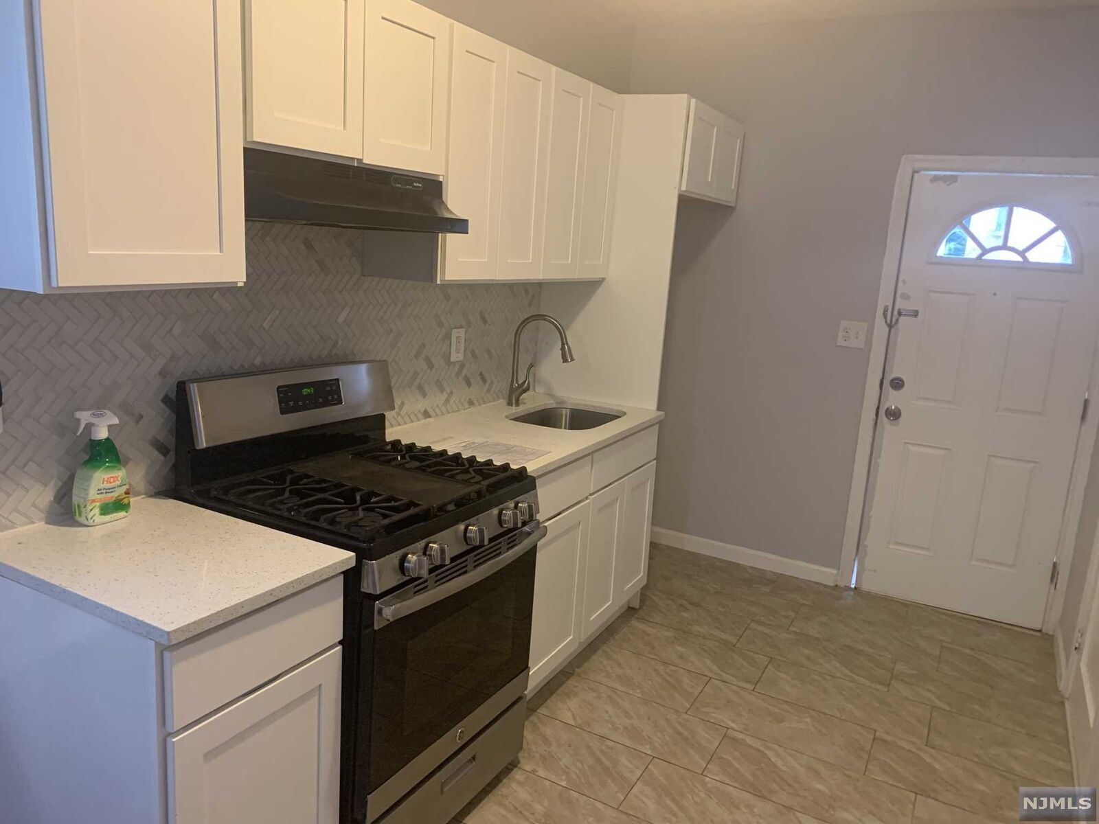 Property Photo:  526 Marshall Street  NJ 07206 