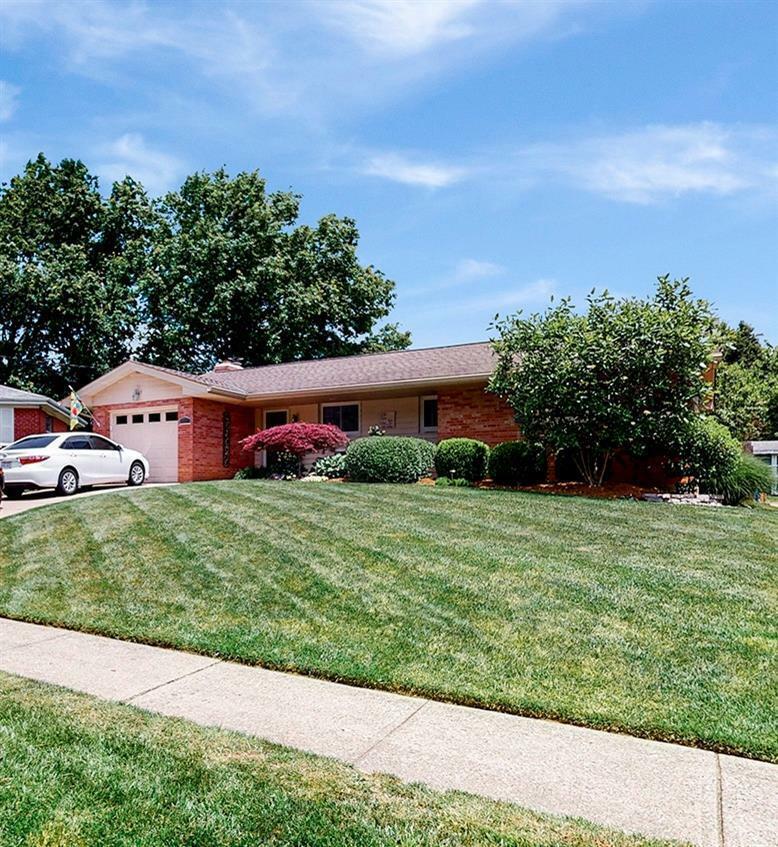 Property Photo: 5490 Cannas Dr OH 45238