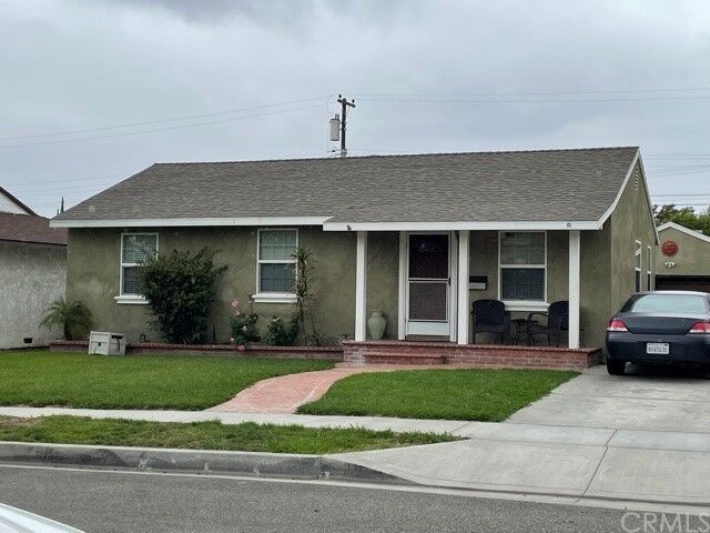 Property Photo:  241 Virginia Street  CA 90631 