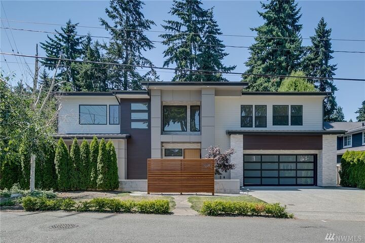 3029 110th Ave SE  Bellevue WA 98004 photo