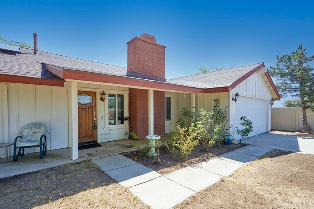 Property Photo:  1044 Via Panorama Road  CA 92220 