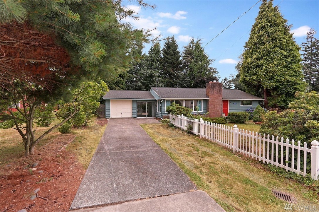 Property Photo:  18208 Peterson Rd  WA 98233 