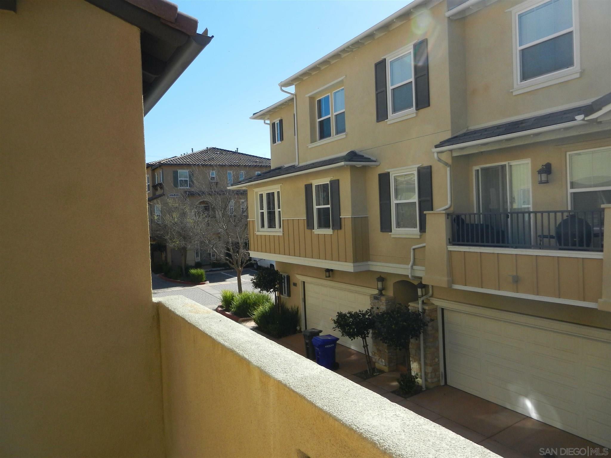 Property Photo:  2116 Cosmo Way  CA 92078 