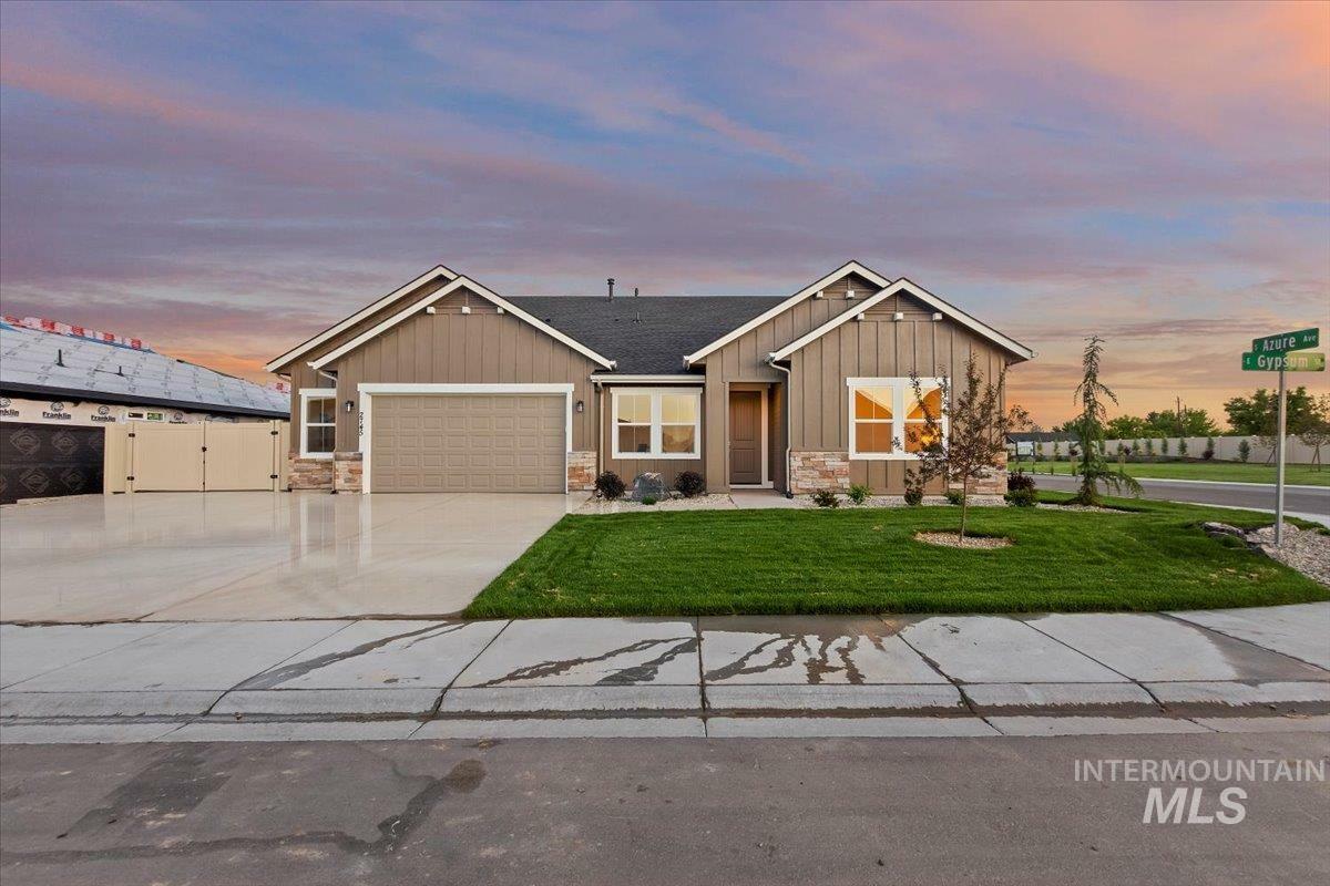 Property Photo:  2745 E Gypsum St.  ID 83686 