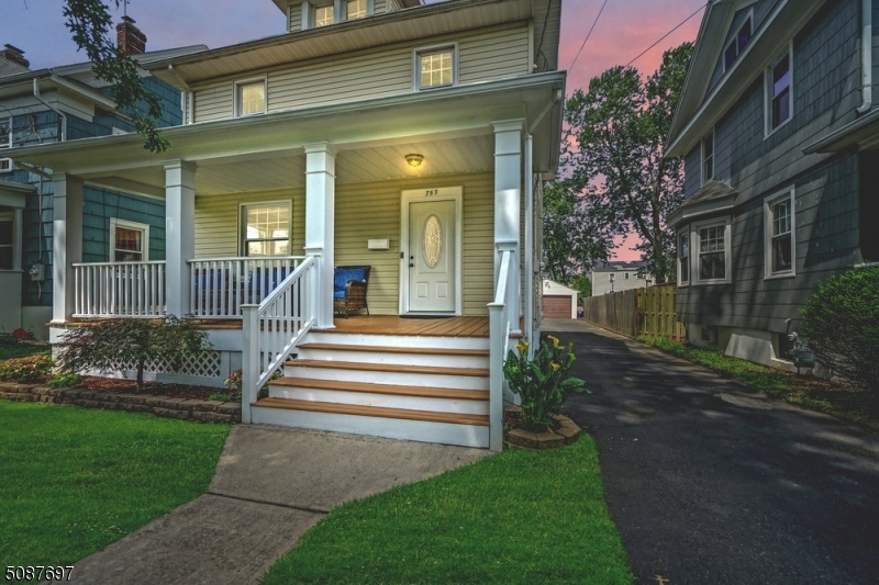 Property Photo:  757 Union St  NJ 07065 