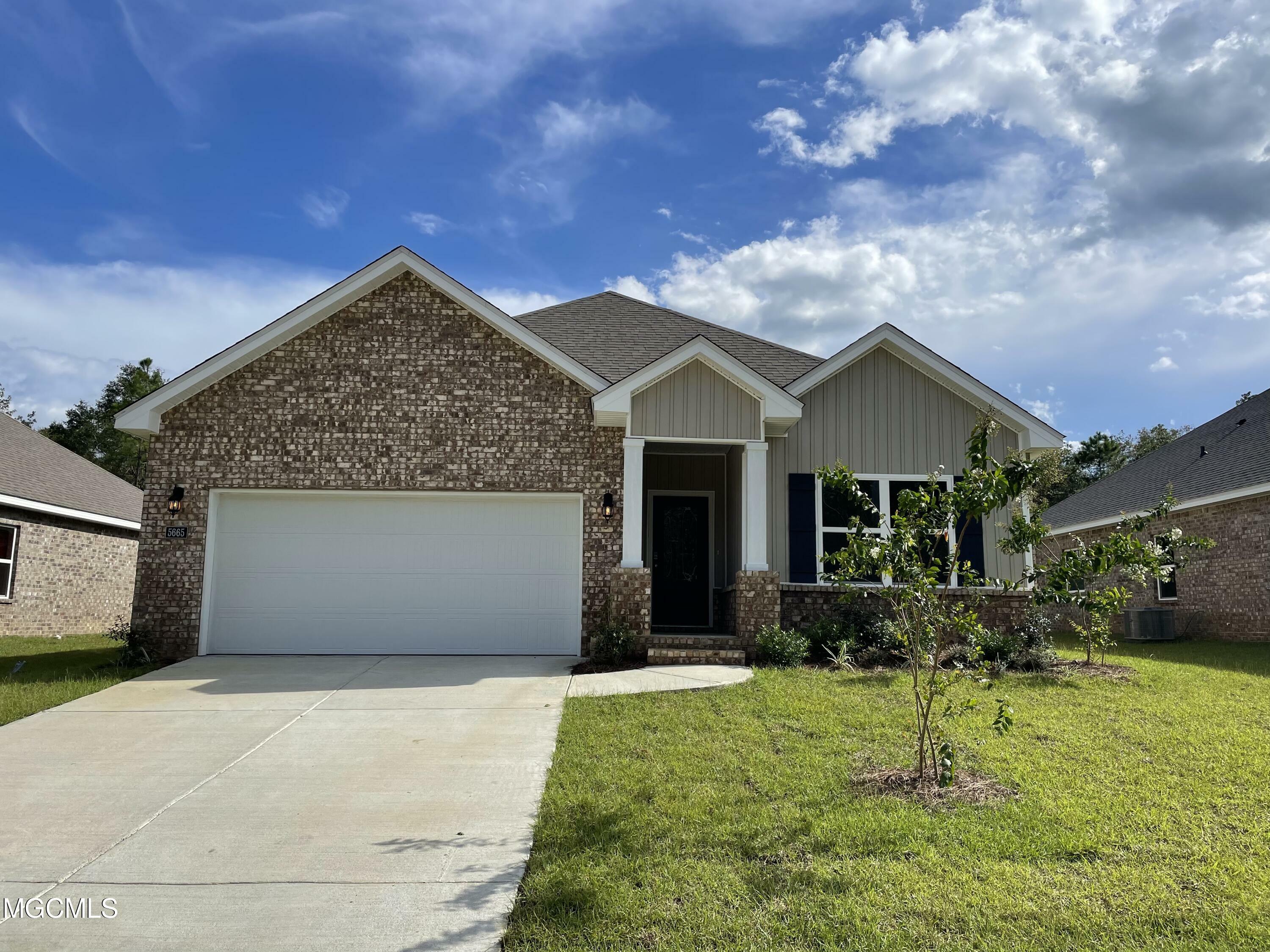 5665 Overland Drive  Biloxi MS 39532 photo