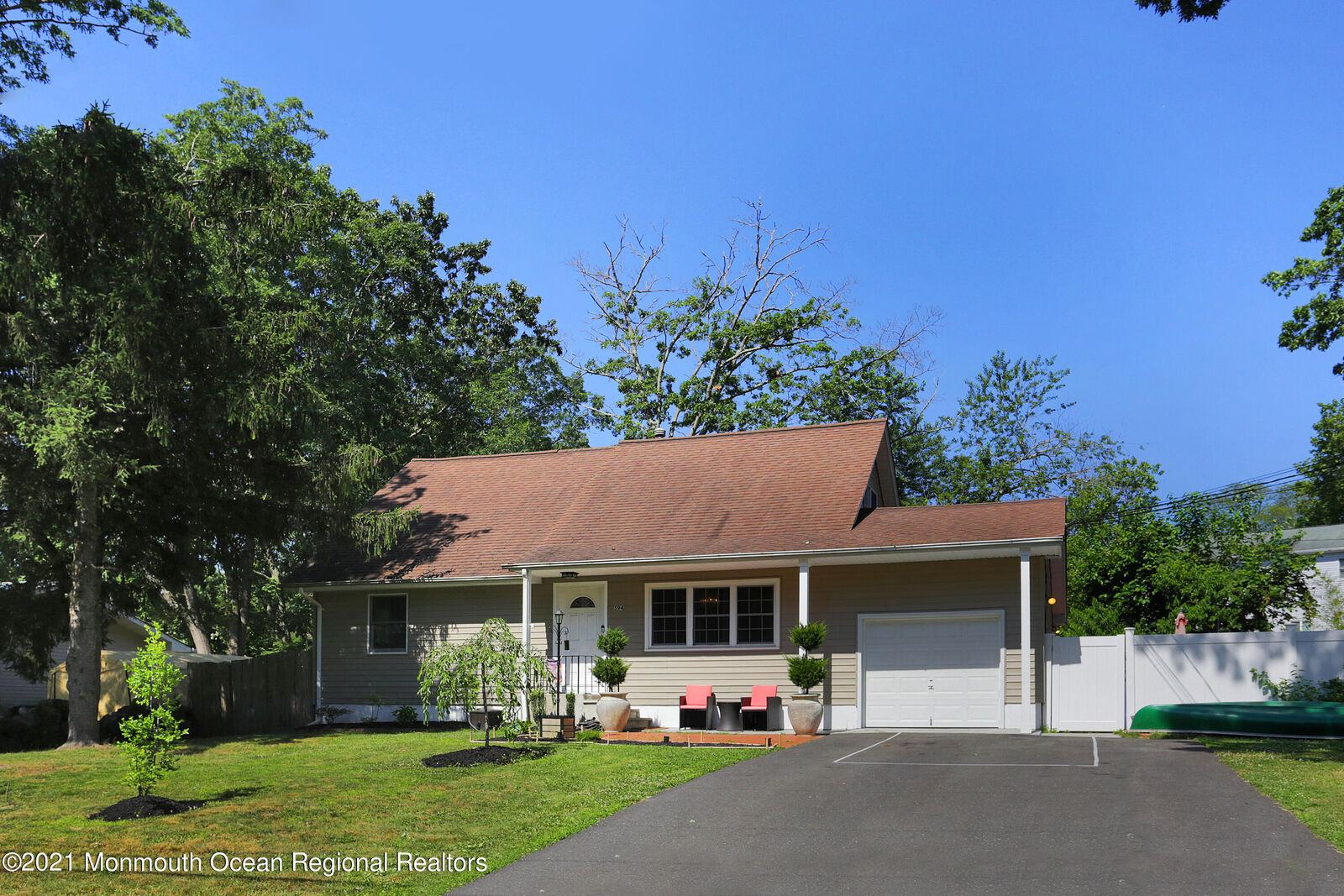 Property Photo: 594 Montana Drive NJ 08753