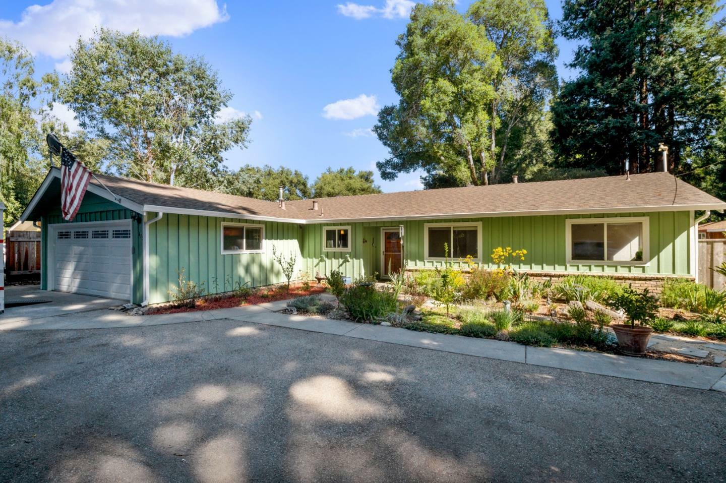 Property Photo:  615 Wente Street  CA 95005 