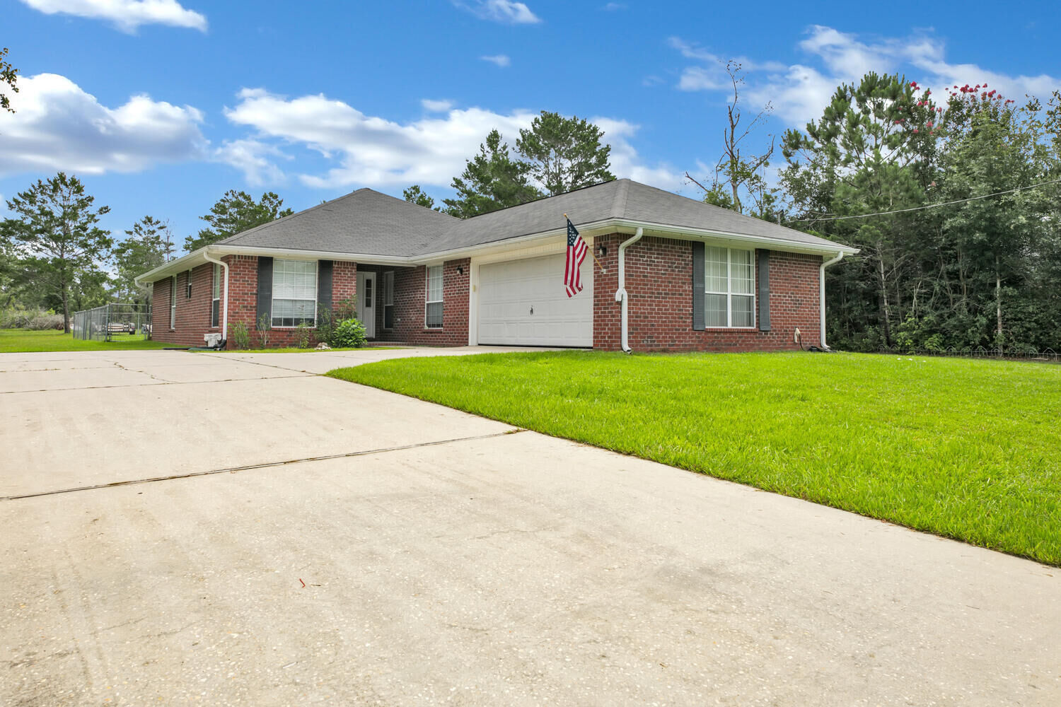 Property Photo:  5416 Flag Tail Lane  FL 32539 