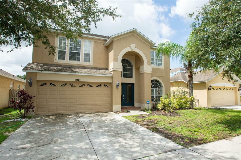 Property Photo:  11423 Dutch Iris Drive  FL 33578 