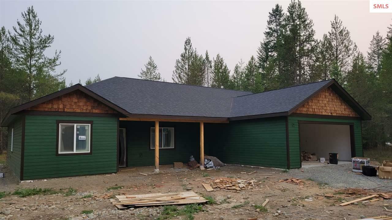 640 Champs Rd  Bonners Ferry ID 83805 photo