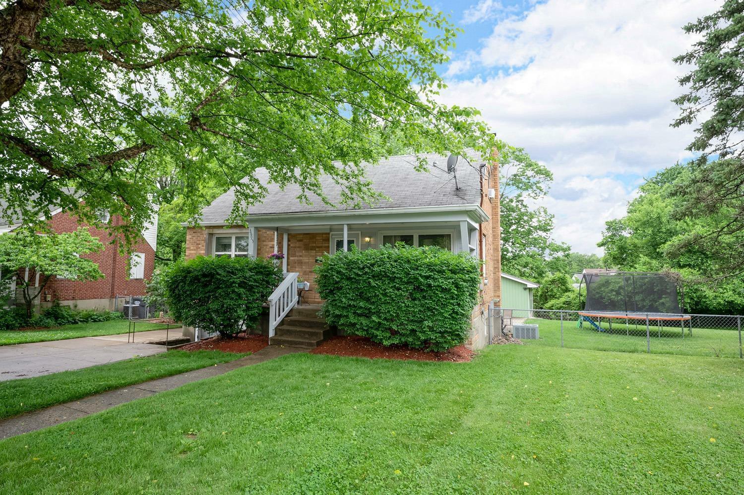 Property Photo: 3693 Edgebrook Dr OH 45248