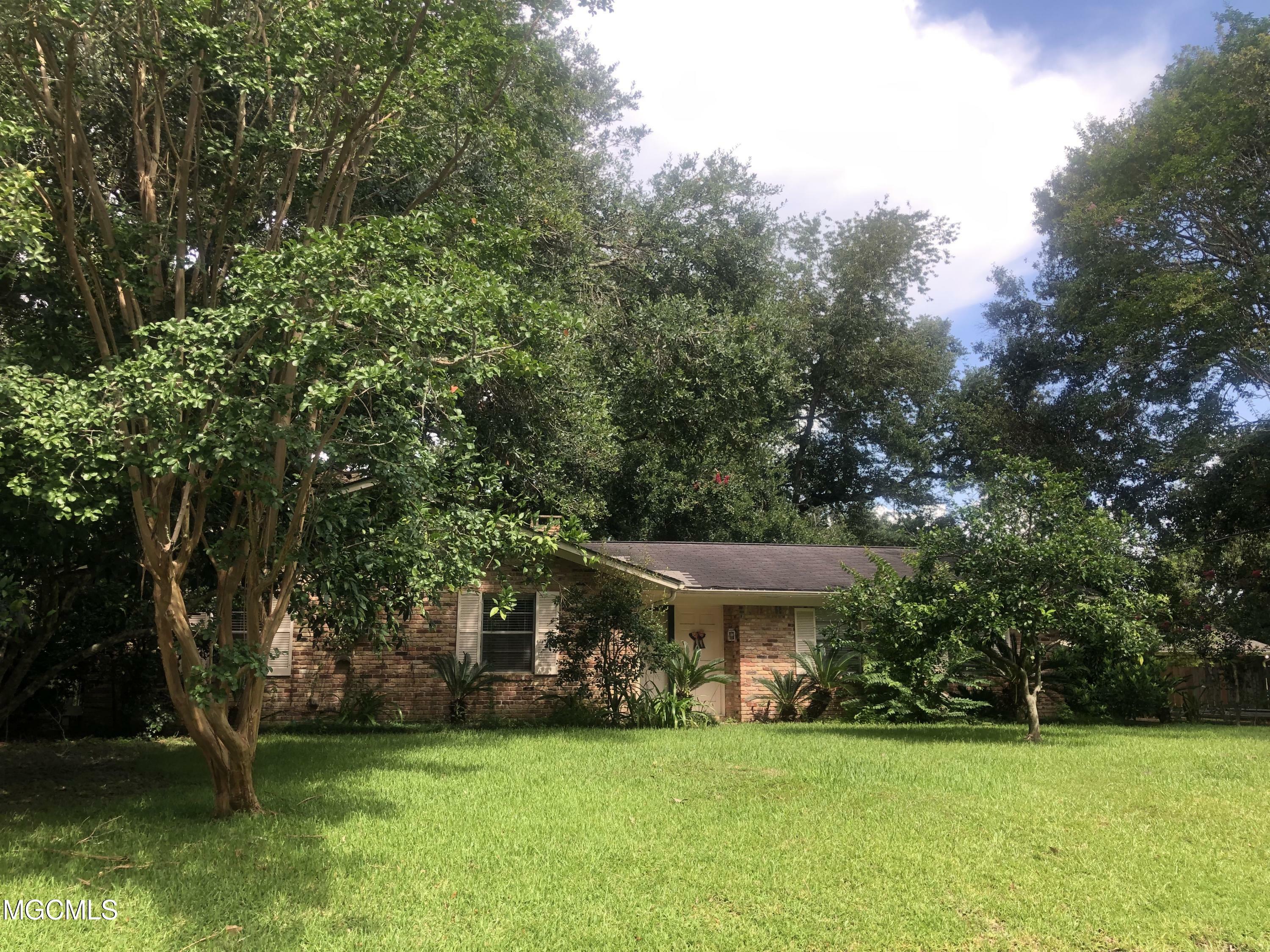 Property Photo:  3761 Riverpine Drive  MS 39563 