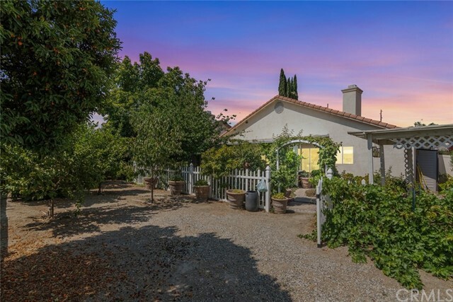 Property Photo:  872 Pike Drive  CA 92544 