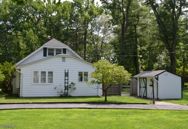 Property Photo:  806 Terrill Rd  NJ 07062 