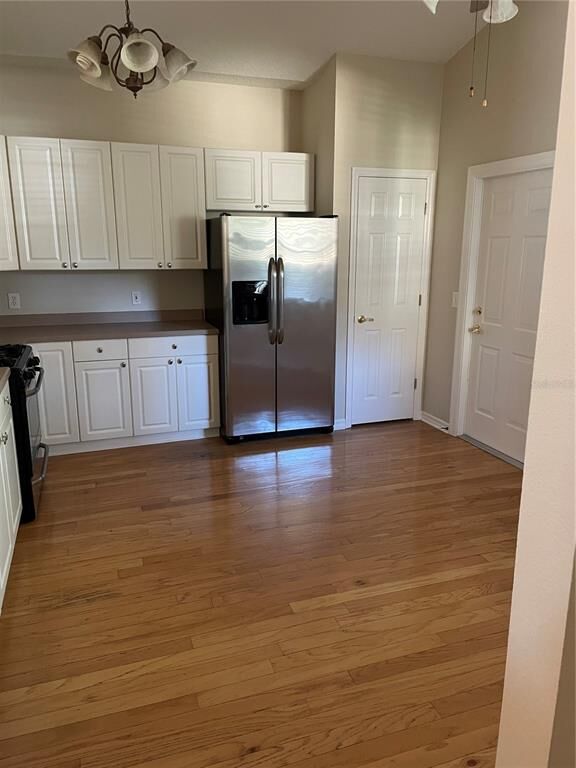Property Photo:  1007 Robin Lane  FL 33884 