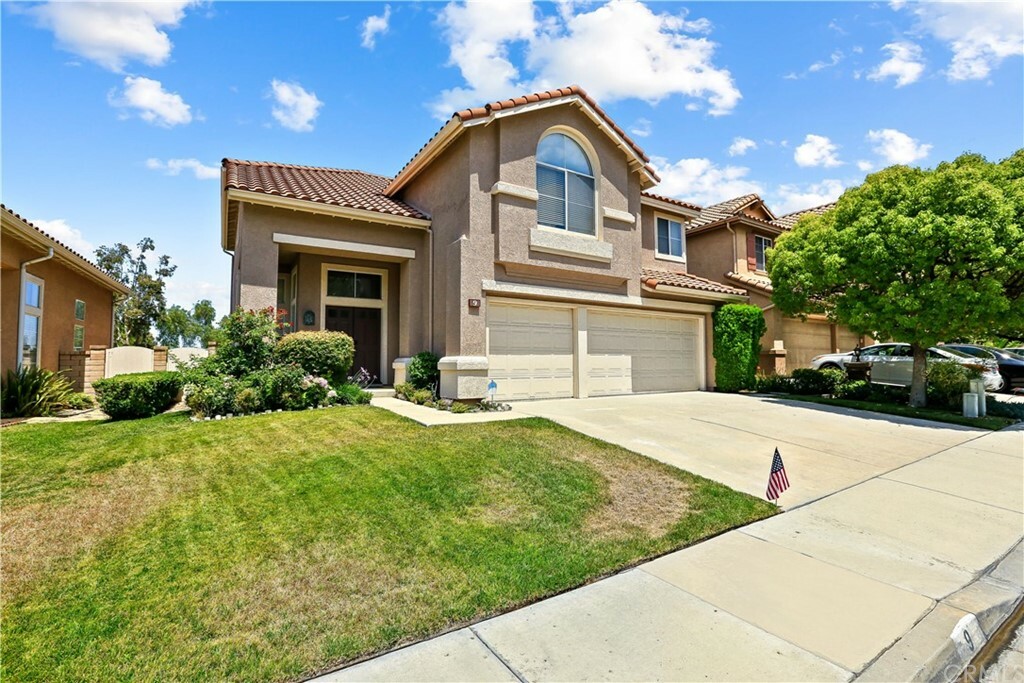 Property Photo:  9 Belcanto  CA 92692 