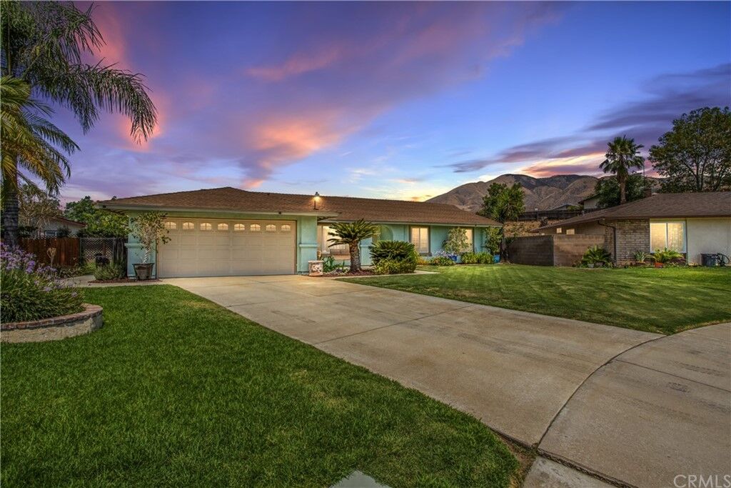Property Photo:  27660 Rainbow Court  CA 92346 