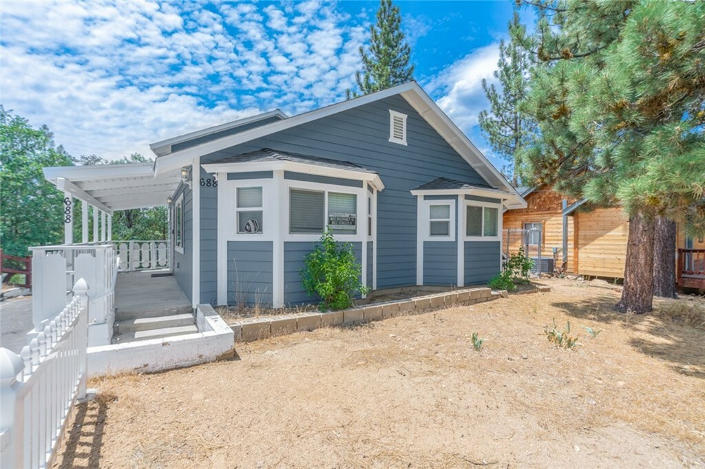 Property Photo:  688 Conklin Road  CA 92315 